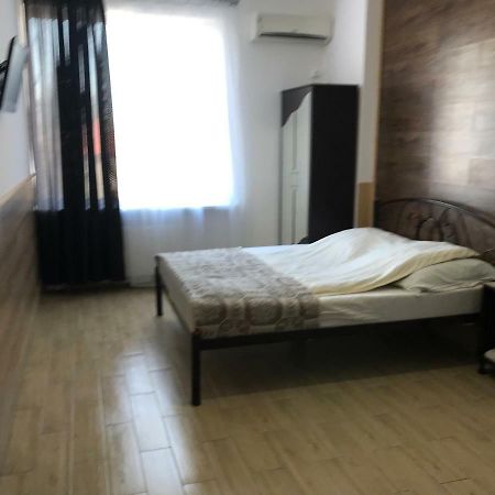 Apartments On Panteleimonovskaya Одеса Екстериор снимка