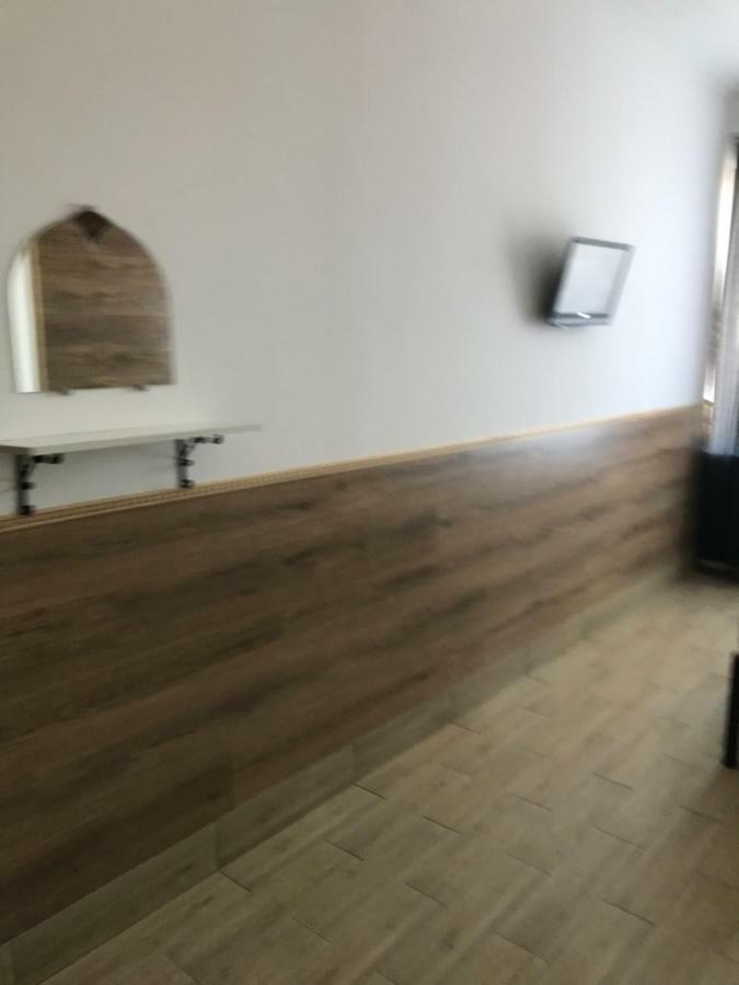 Apartments On Panteleimonovskaya Одеса Екстериор снимка