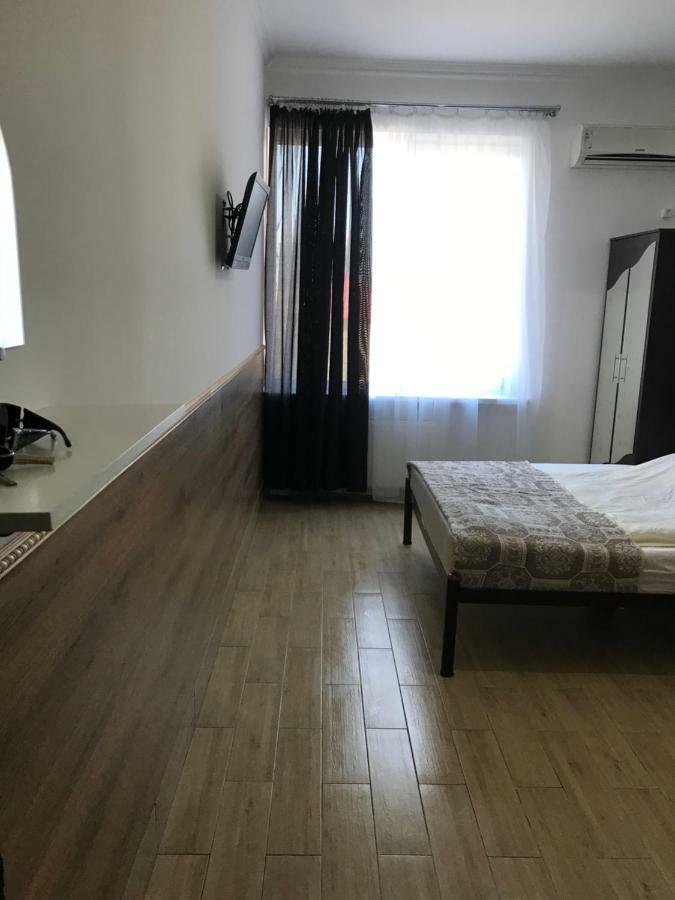 Apartments On Panteleimonovskaya Одеса Екстериор снимка